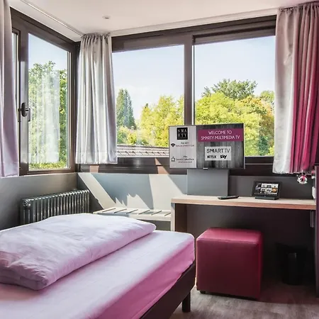 Smarty Leichlingen-cologne 3*