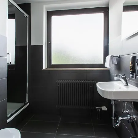 Smarty Leichlingen-cologne - Kontaktloser Self Check-in Hotel